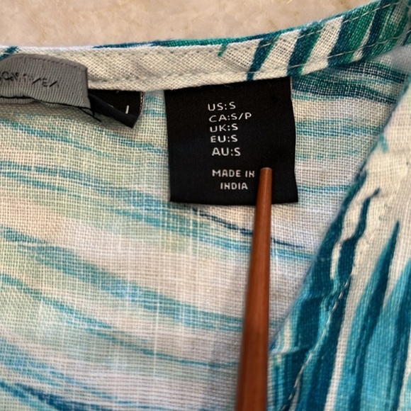 TAHARI | Linen Tropical Flutter Sleeve Shift‎ Dress | Blue & White | Small - Picture 10 of 13